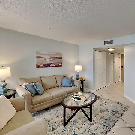 Gulf Winds 102 Apartment